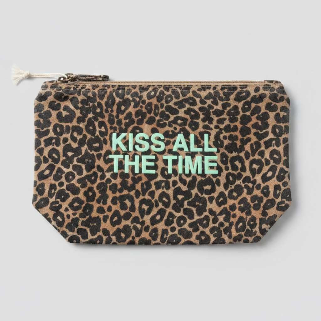 Kiss All The Time -Make-up Bag